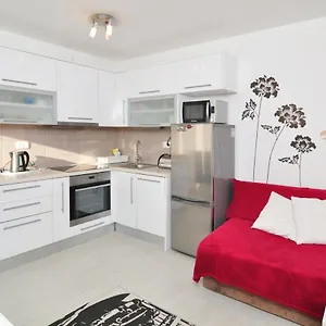 Full Equipped Flat Close To , Split Croacia